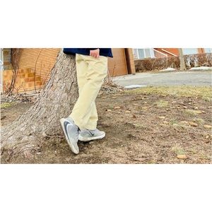 Classic fit Men’s trousers LL Bean size 30 in cream